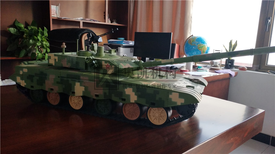 某軍區坦克車模型